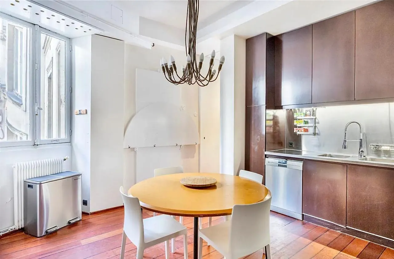Appartement Chic Parisian Flat 0*, Paris