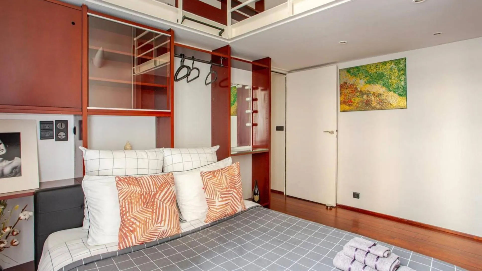 Appartement Chic Parisian Flat France